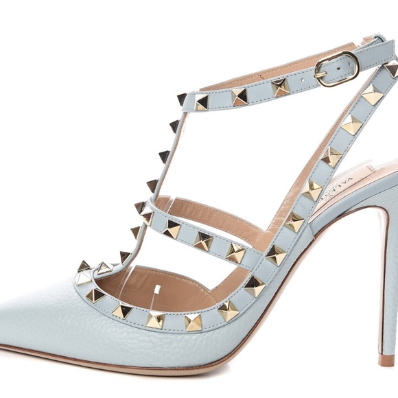 NWOT Valentino Garavani Rock Studs Pumps- Sky Blue- **RARE FIND/Limited Ed.** - Picture 3 of 8